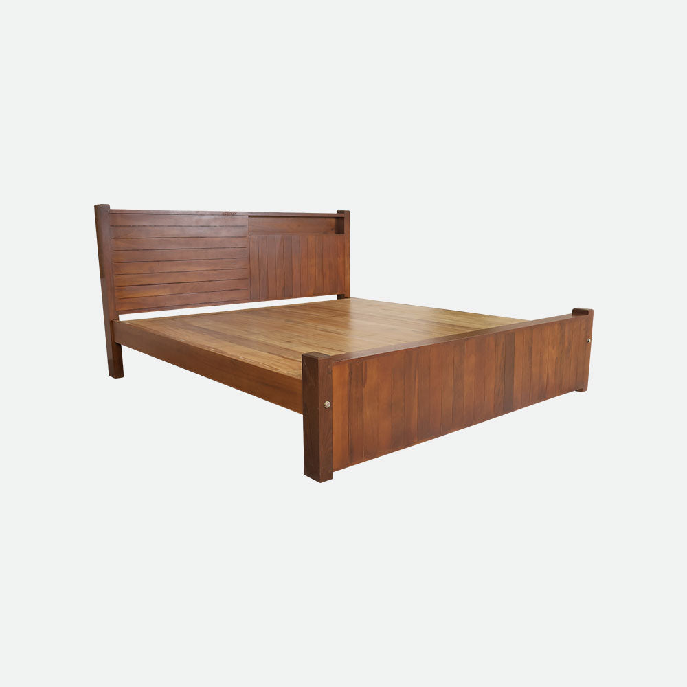 MAARK KING SIZE BED (6*6.25) AK 04 IR