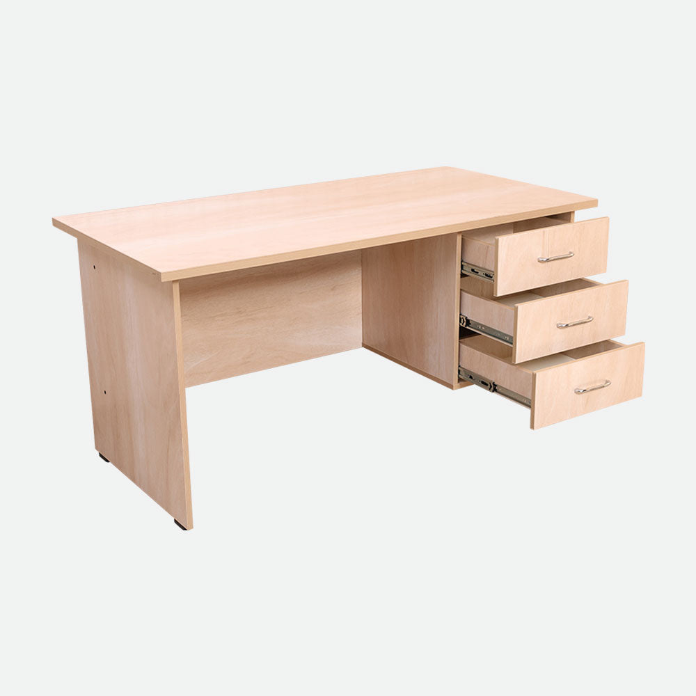 MAARK OFFICE TABLE 5*2.5 FUSION