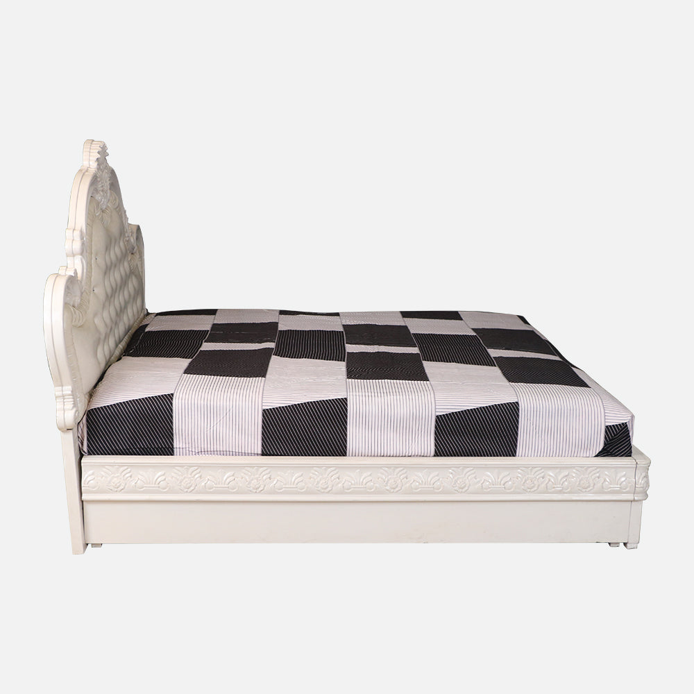MAARK KING SIZE BED 005 TD
