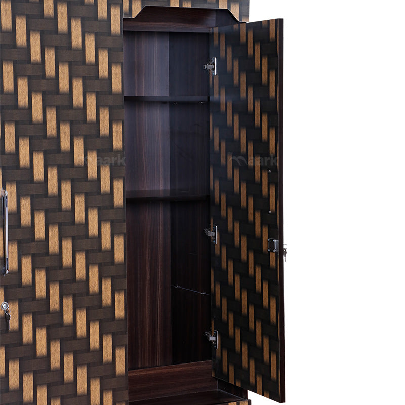 MAARK 3 DOOR WARDROBE TF WITH DRESSER