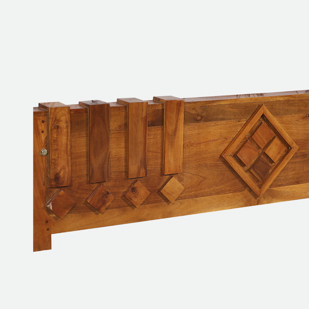 MAARK KING SIZE BED (6*6.25) AK-05 WCF