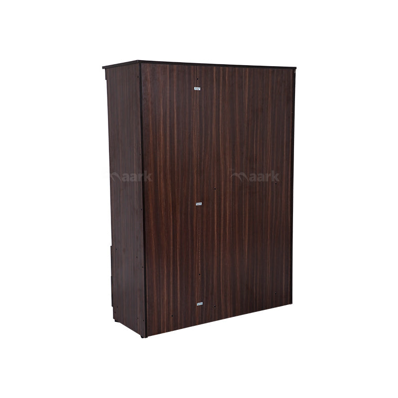 MAARK 3 DOOR WARDROBE TF WITH DRESSER