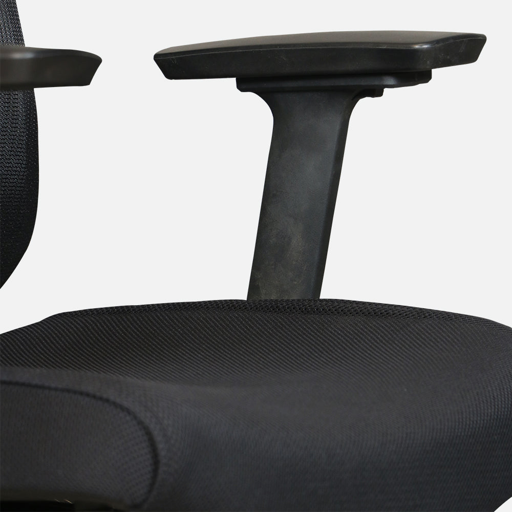 MAARK HIGH BACK OFFICE CHAIR 613 DH
