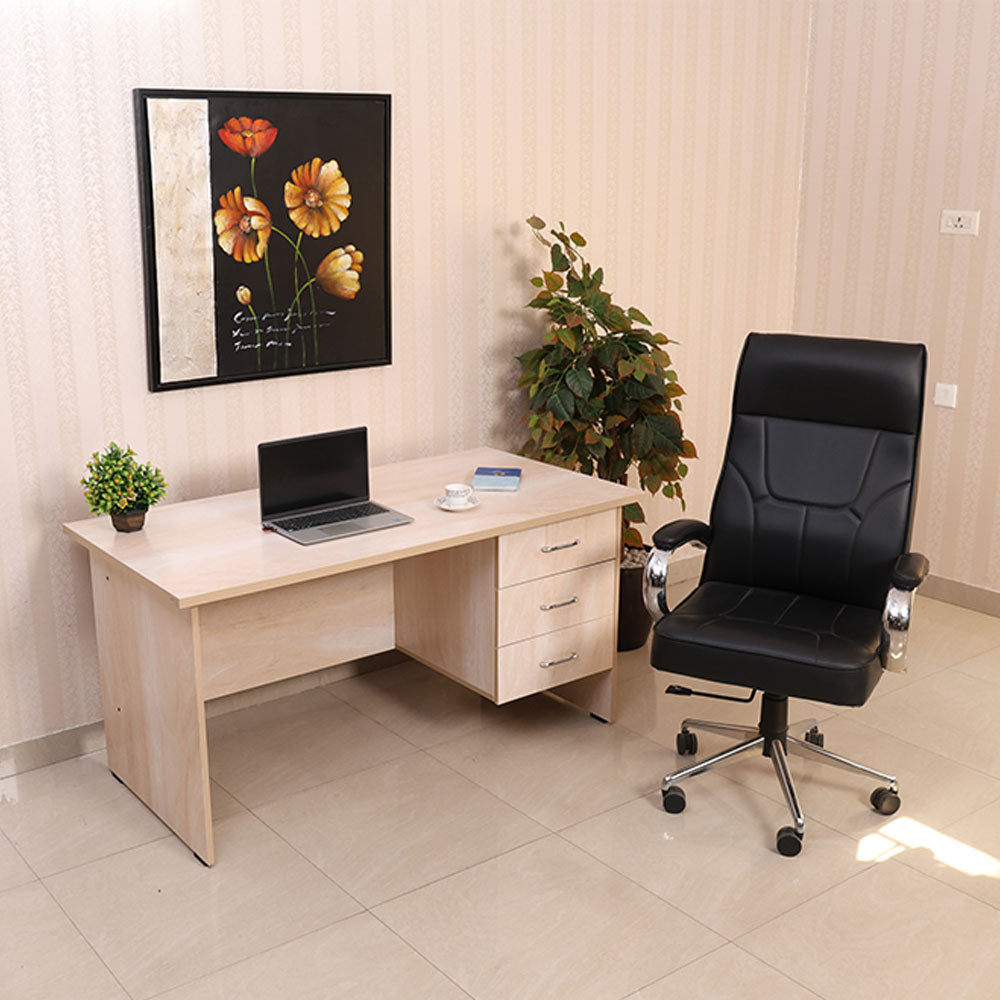 MAARK OFFICE TABLE 5*2.5 FUSION