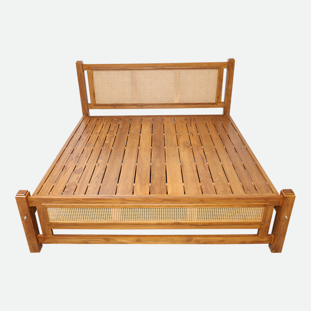 MAARK KING SIZE BED (6*6.25) 239 DC