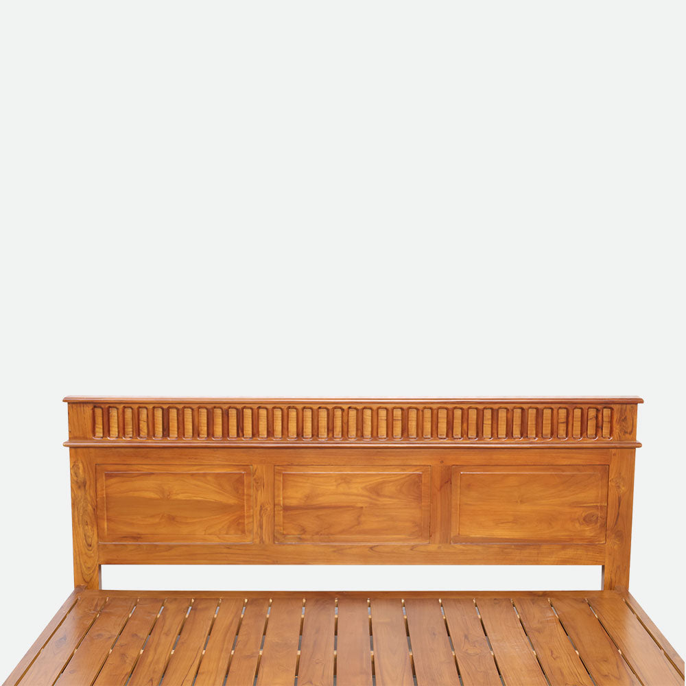 MAARK KING SIZE BED (6*6.25) 105 DC