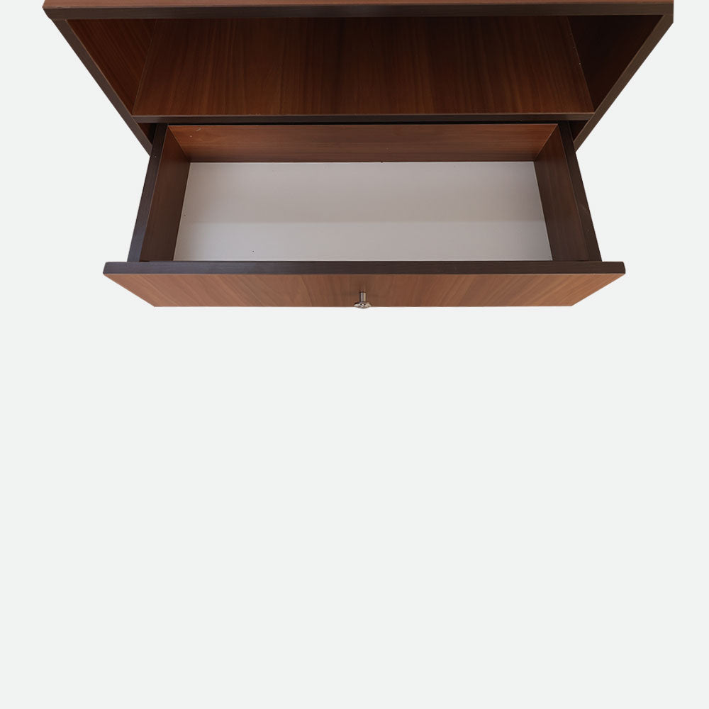 MAARK CHEST OF DRAW WITH 3 DRAWS