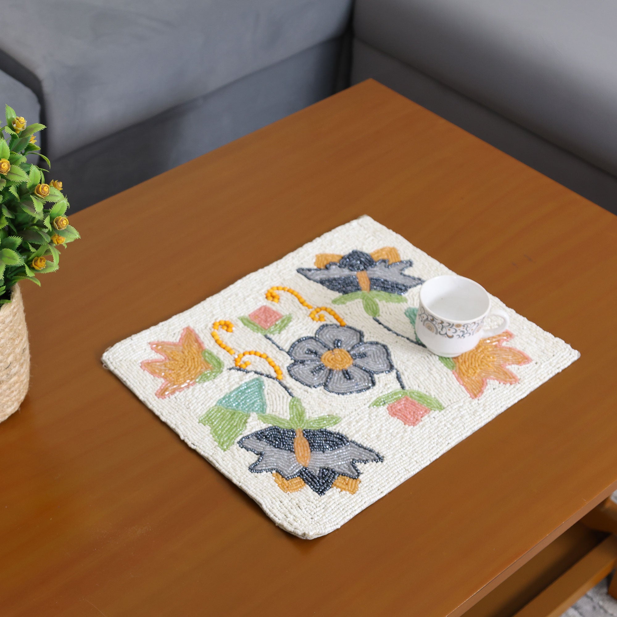 MAARK BEADED MAT @5% DC