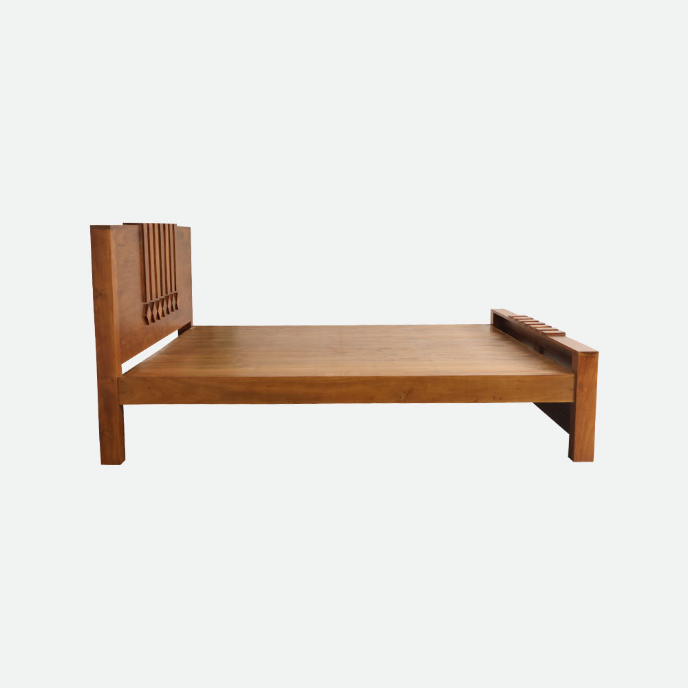 MAARK KING SIZE BED (6*6.25) AK-06 WCF