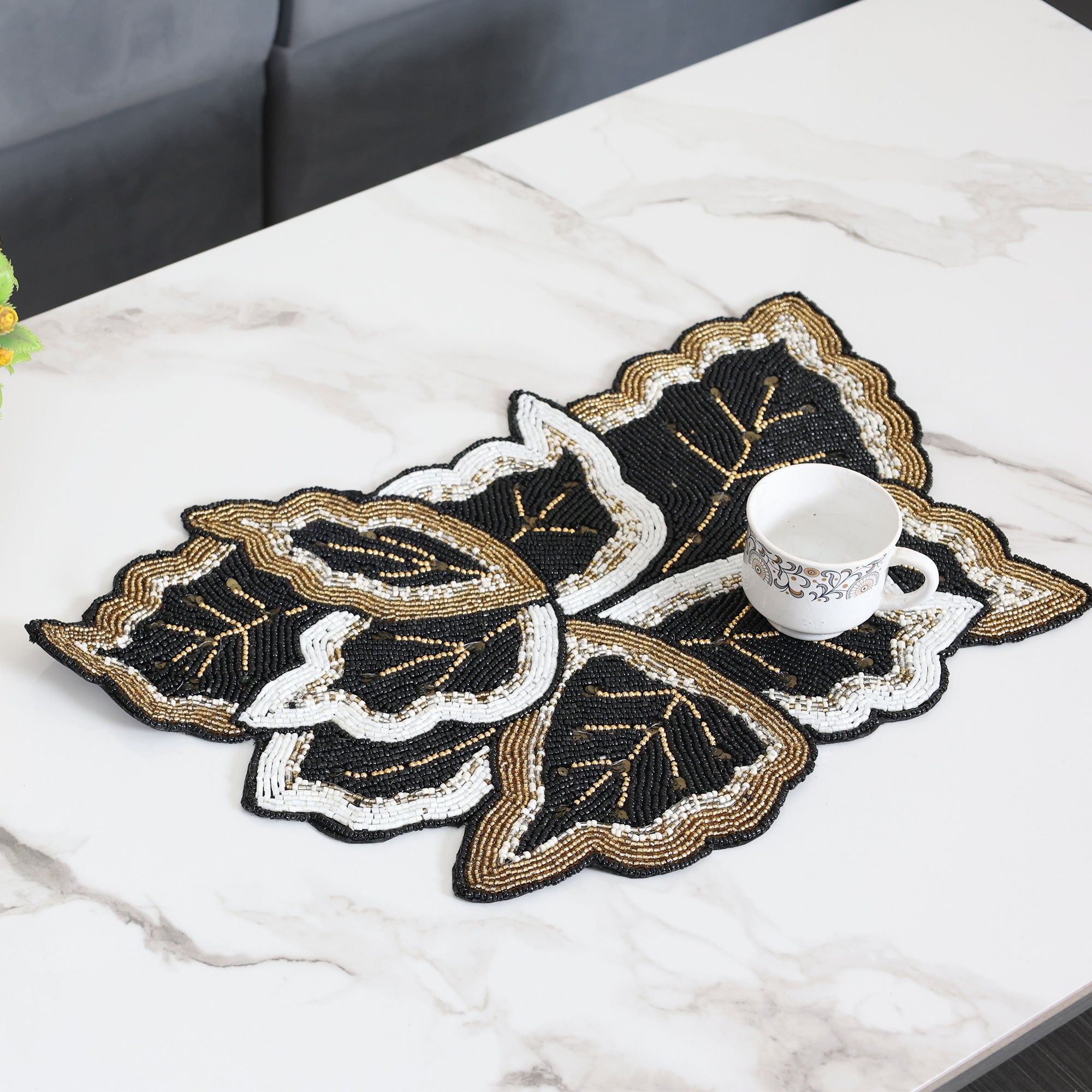 MAARK BEADED MAT @5% DC