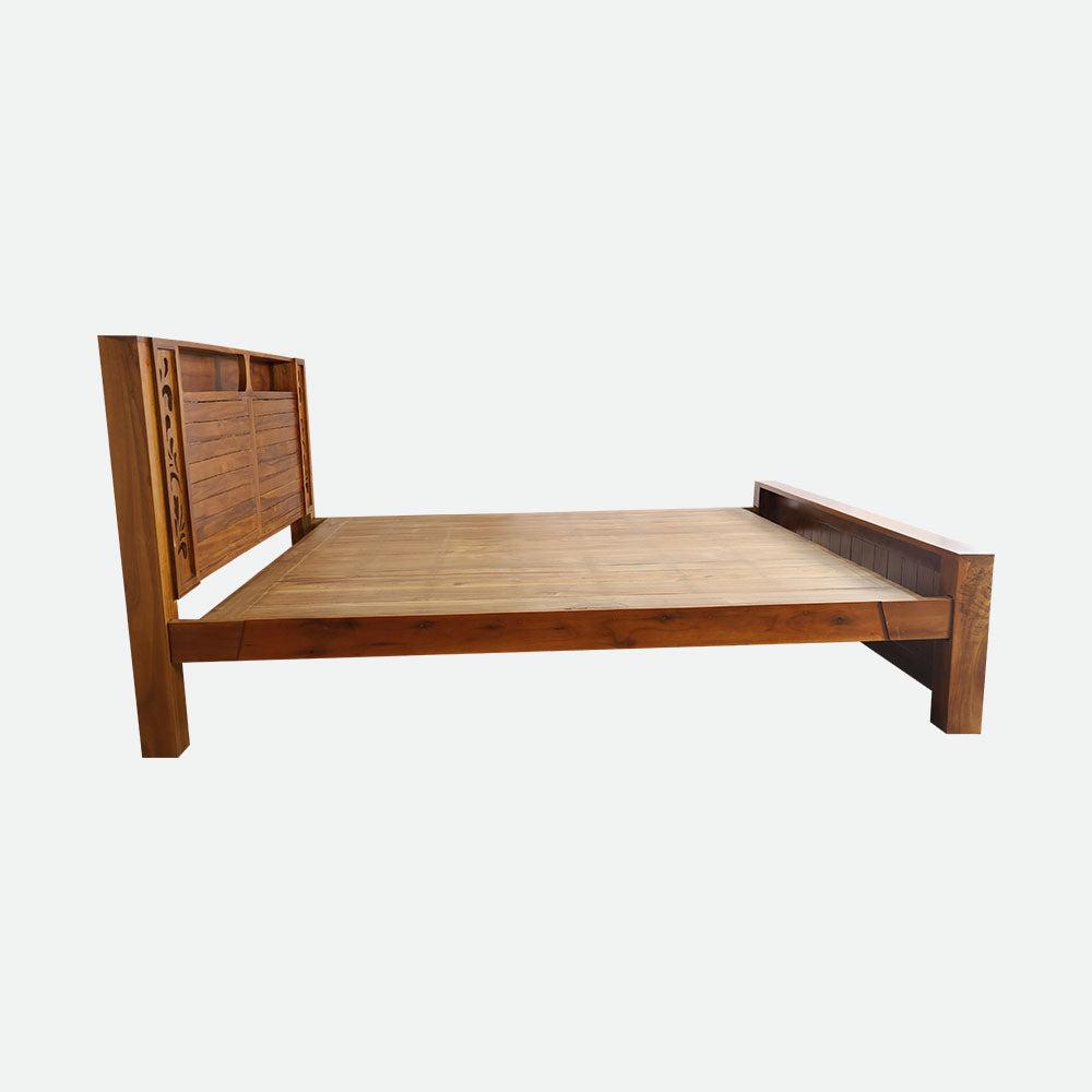 MAARK KING SIZE BED (6*6.25) AK-18 WCF