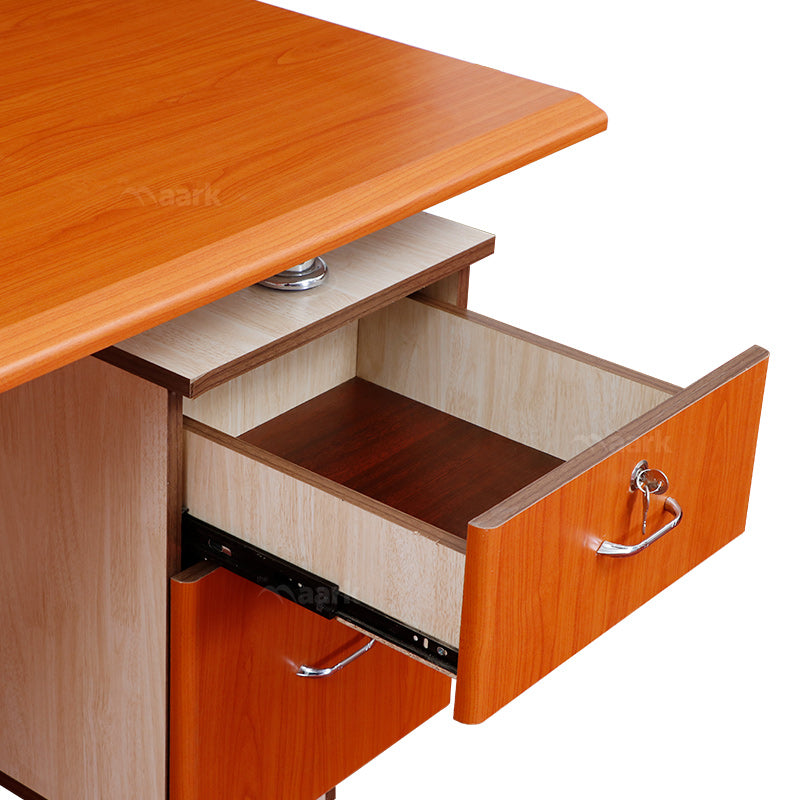 MAARK OFFICE TABLE 5 * 2.5  DUCKNOSE