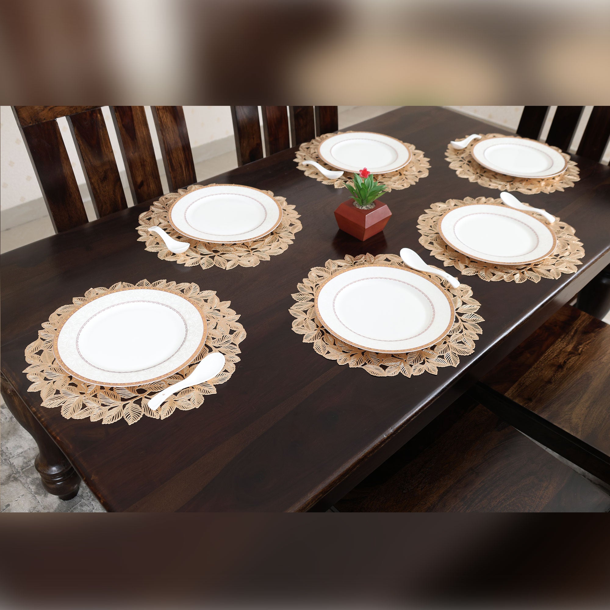 MAARK LEATHER PLACE MAT ROUND @18% CC