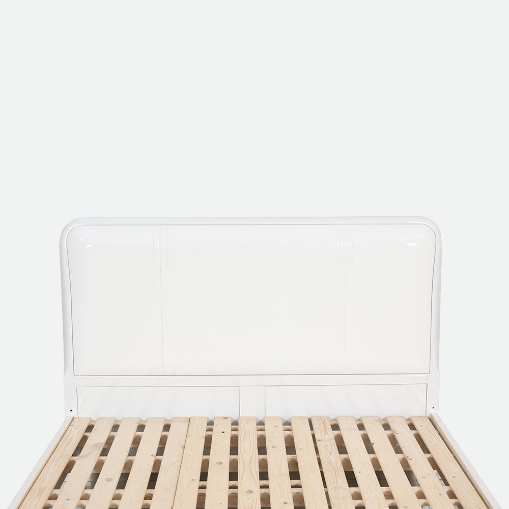 MAARK QUEEN SIZE BED 1068 HT