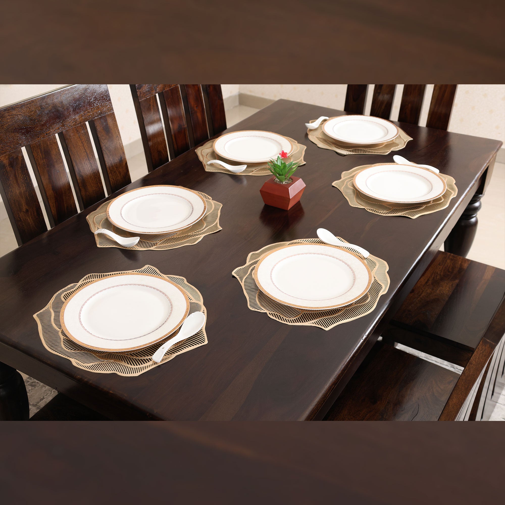 MAARK LEATHER PLACE MAT ROUND @18% CC