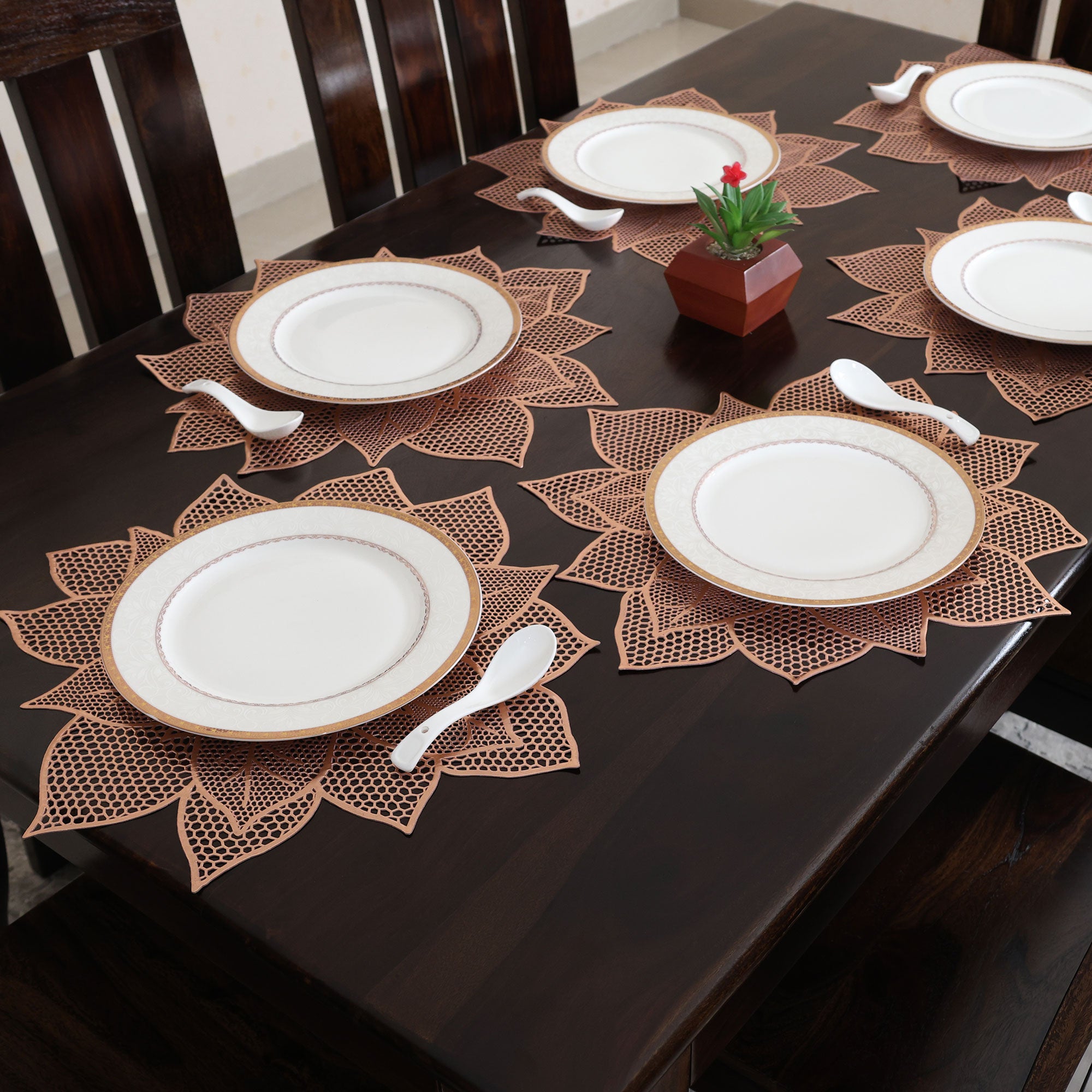 MAARK LEATHER PLACE MAT ROUND @18% CC