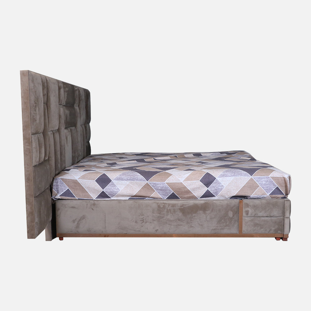 MAARK KING SIZE BED 002 TD