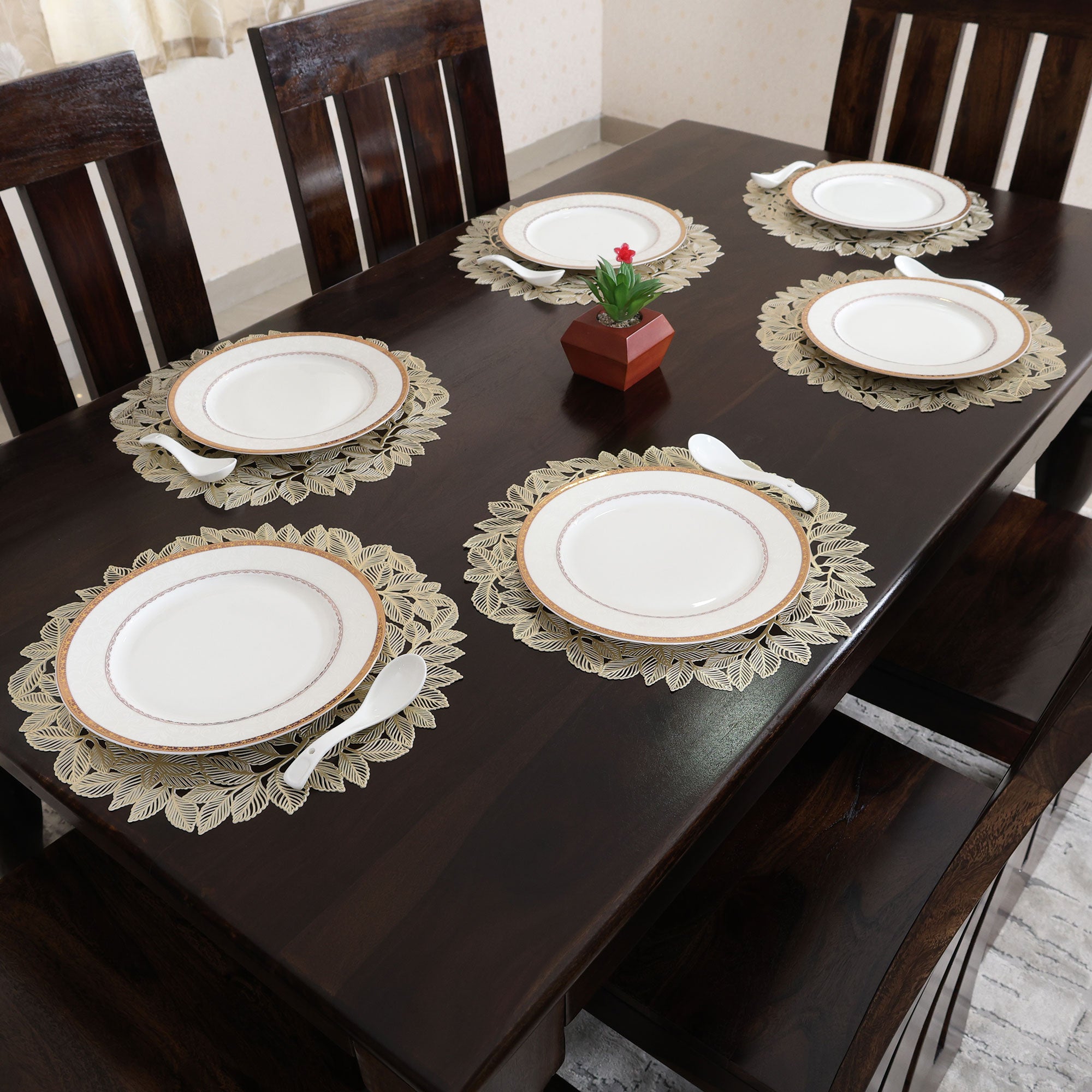 MAARK LEATHER PLACE MAT ROUND @18% CC