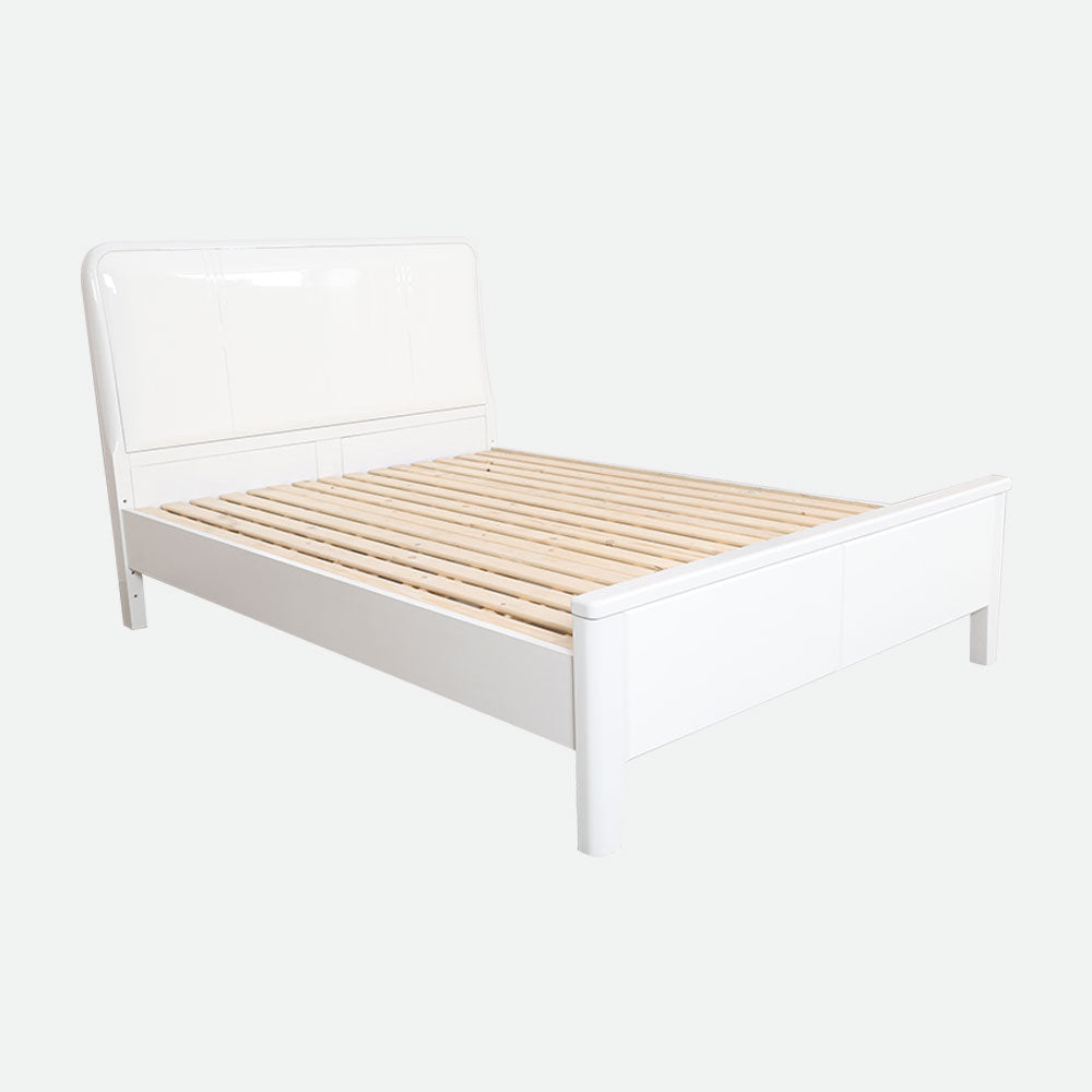MAARK QUEEN SIZE BED 1068 HT