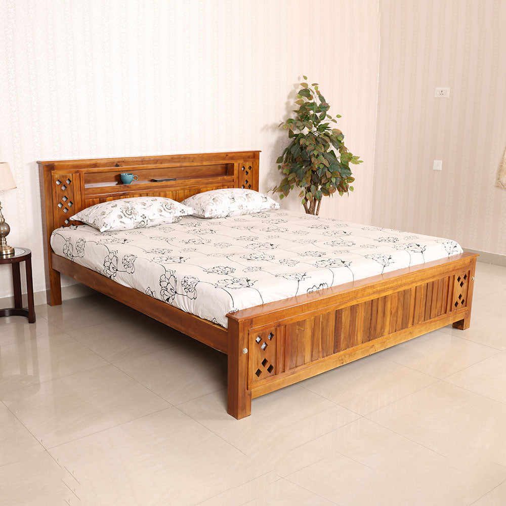 MAARK KING SIZE BED (6*6.25) AK MODEL WCF