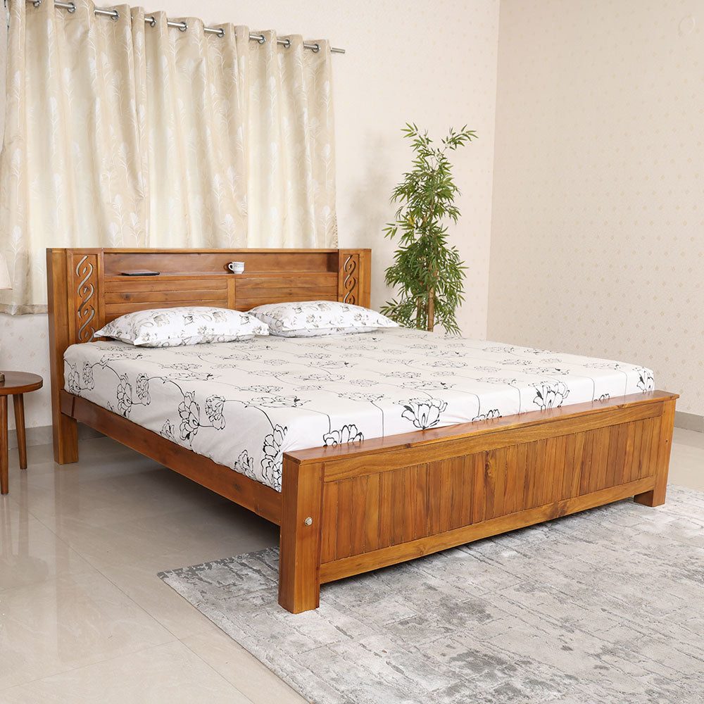 MAARK KING SIZE BED (6*6.25) AK-20 WCF