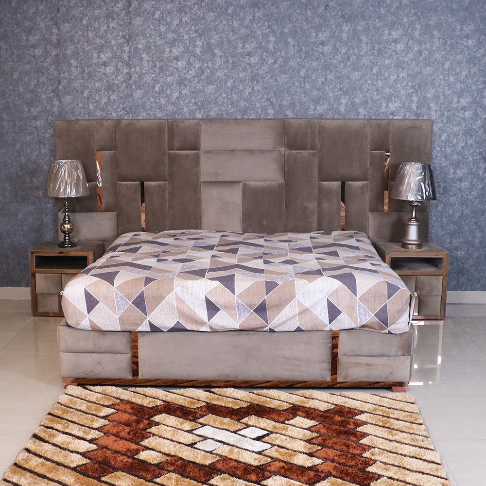 MAARK KING SIZE BED 002 TD