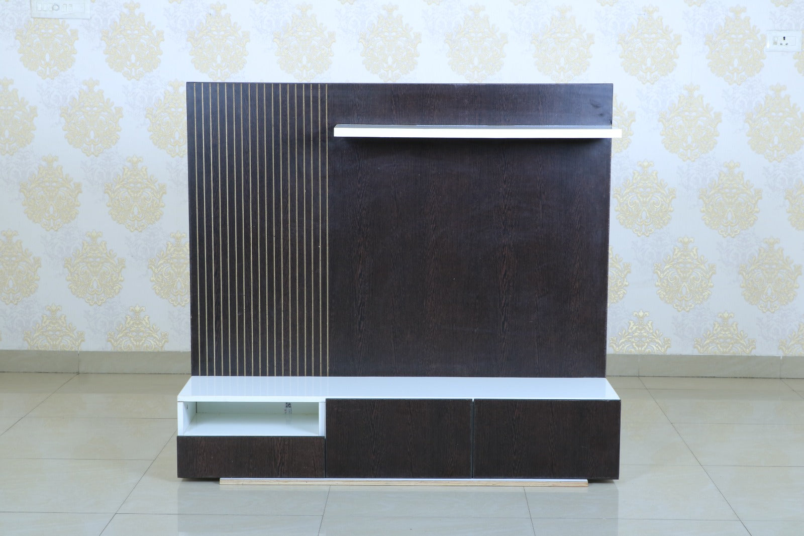 MAARK FLORA TV WALL UNIT