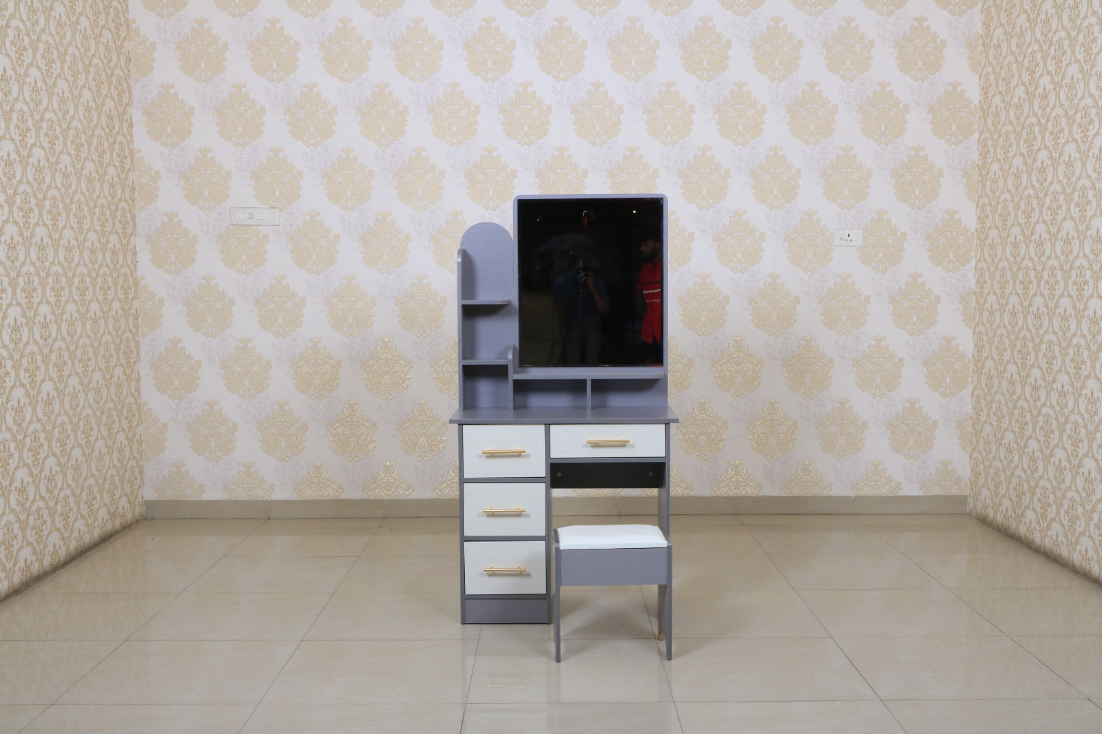 MAARK DRESSING TABLE 6001 HT