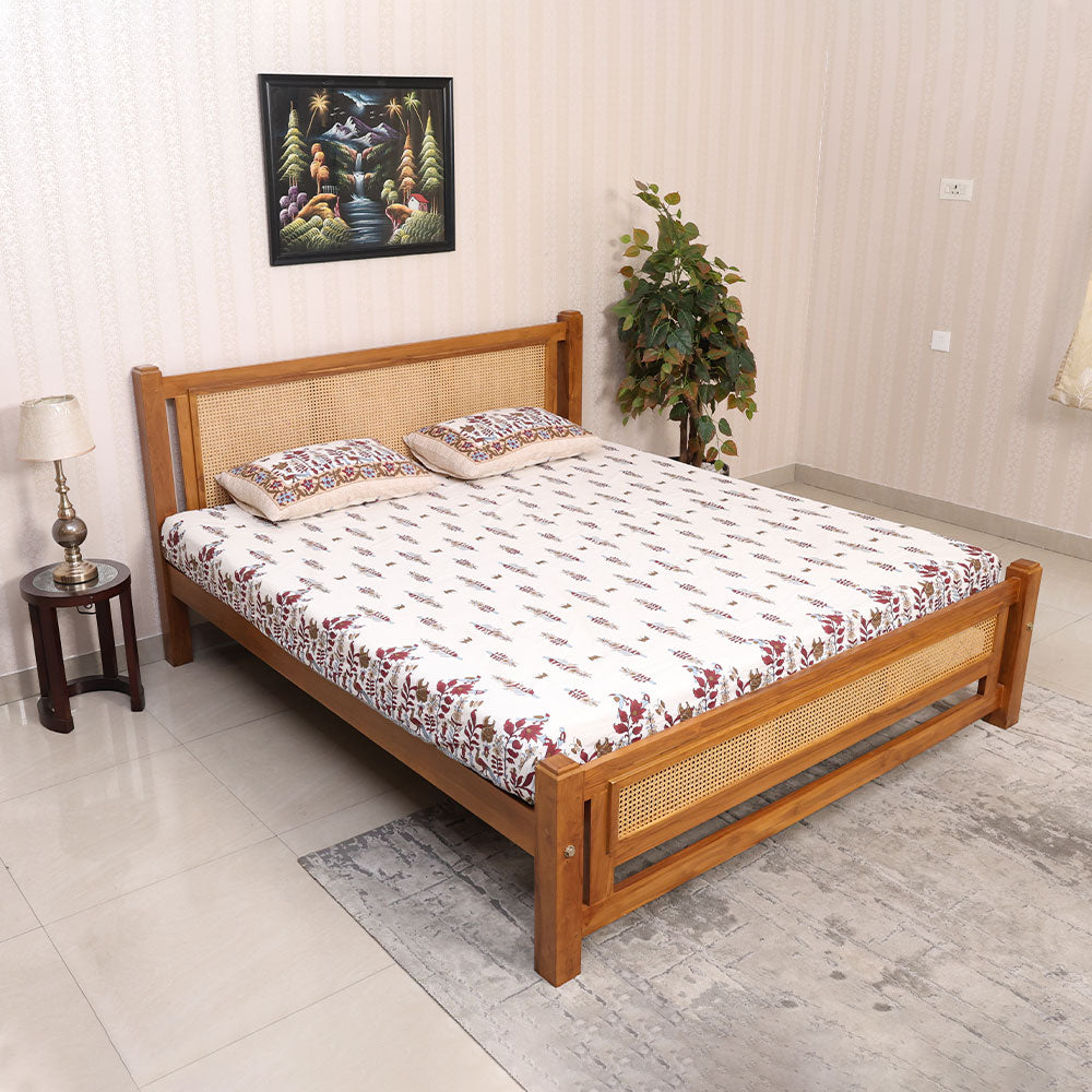 MAARK KING SIZE BED (6*6.25) 239 DC